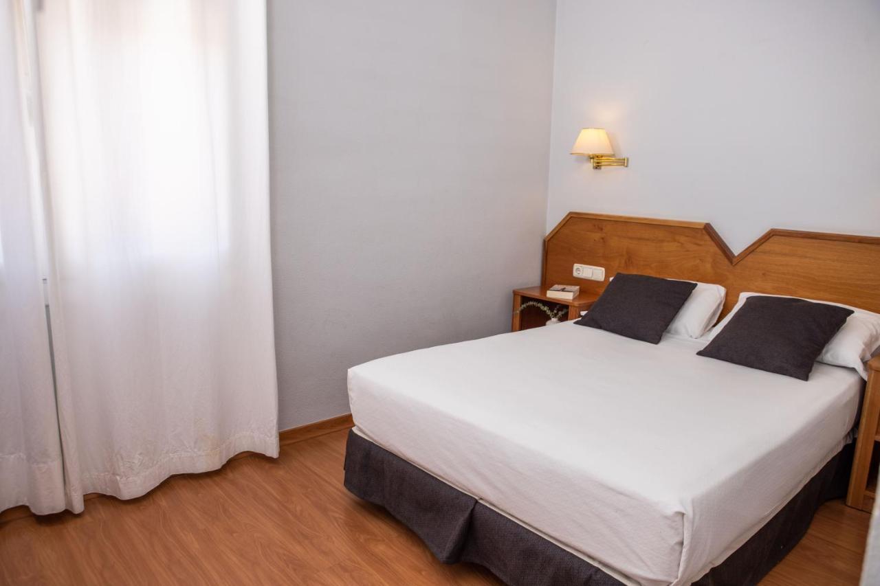 Rvhotels Broquetas Spa Termal Caldes De Montbui Phòng bức ảnh