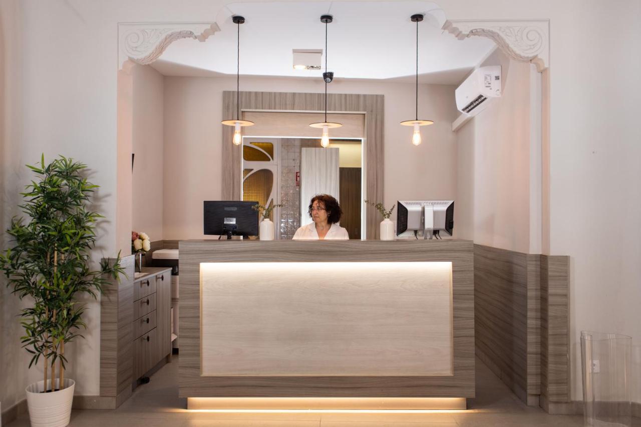 Rvhotels Broquetas Spa Termal Caldes De Montbui Ngoại thất bức ảnh